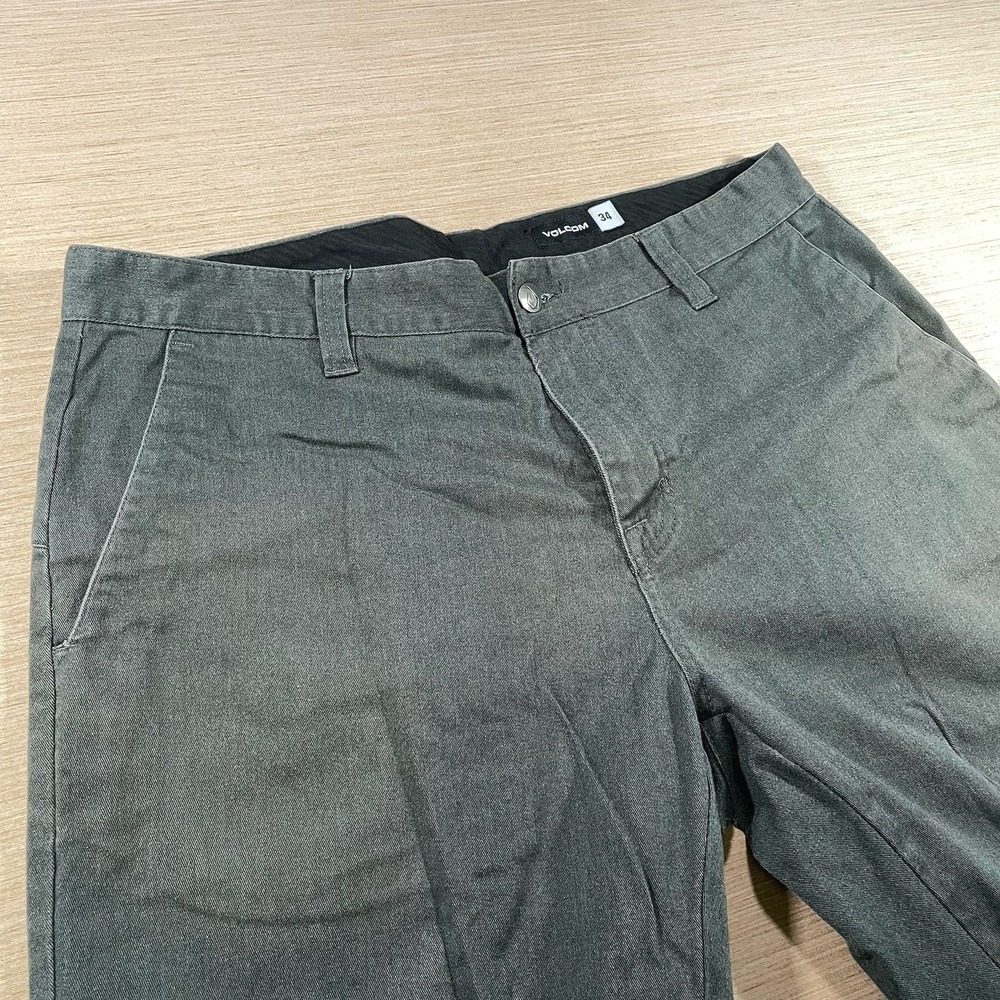 Volcom "True‎ to This" Chino Pants • Y2K Skater Workwear • Gray • Men's 34x32
